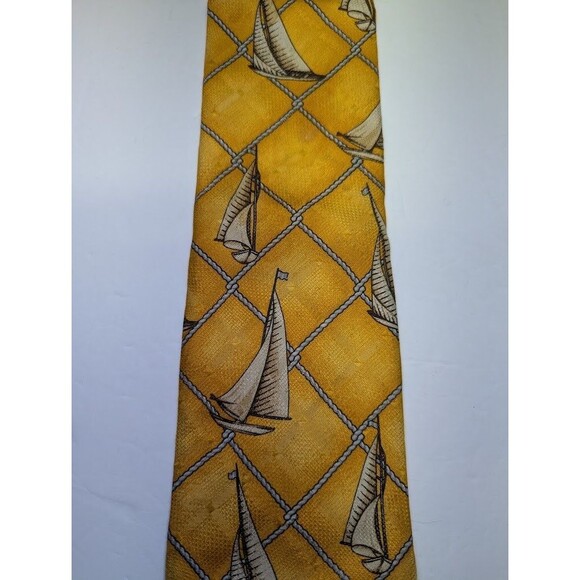 ERMENEGILDO ZEGNA Men's Silk Necktie ITALY Luxury Geometric Pattern 3.75" Wide - Picture 3 of 7